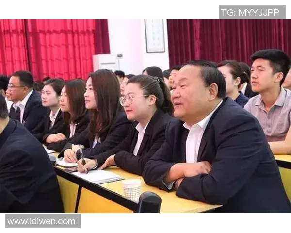 周丽独家分享足球心得与技巧助你提升球技与观赛体验